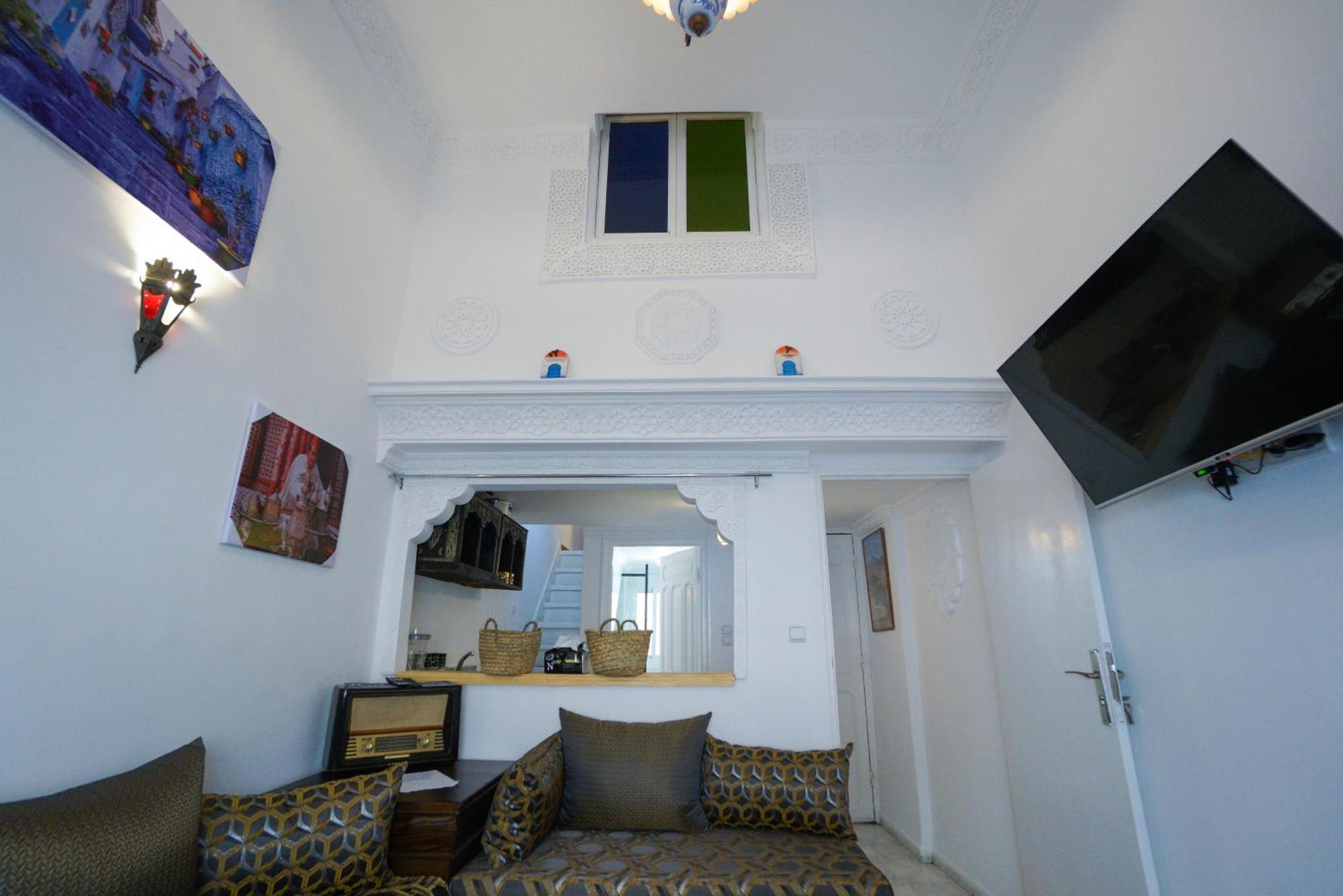 Dar Amr Apartment Tangier Bagian luar foto