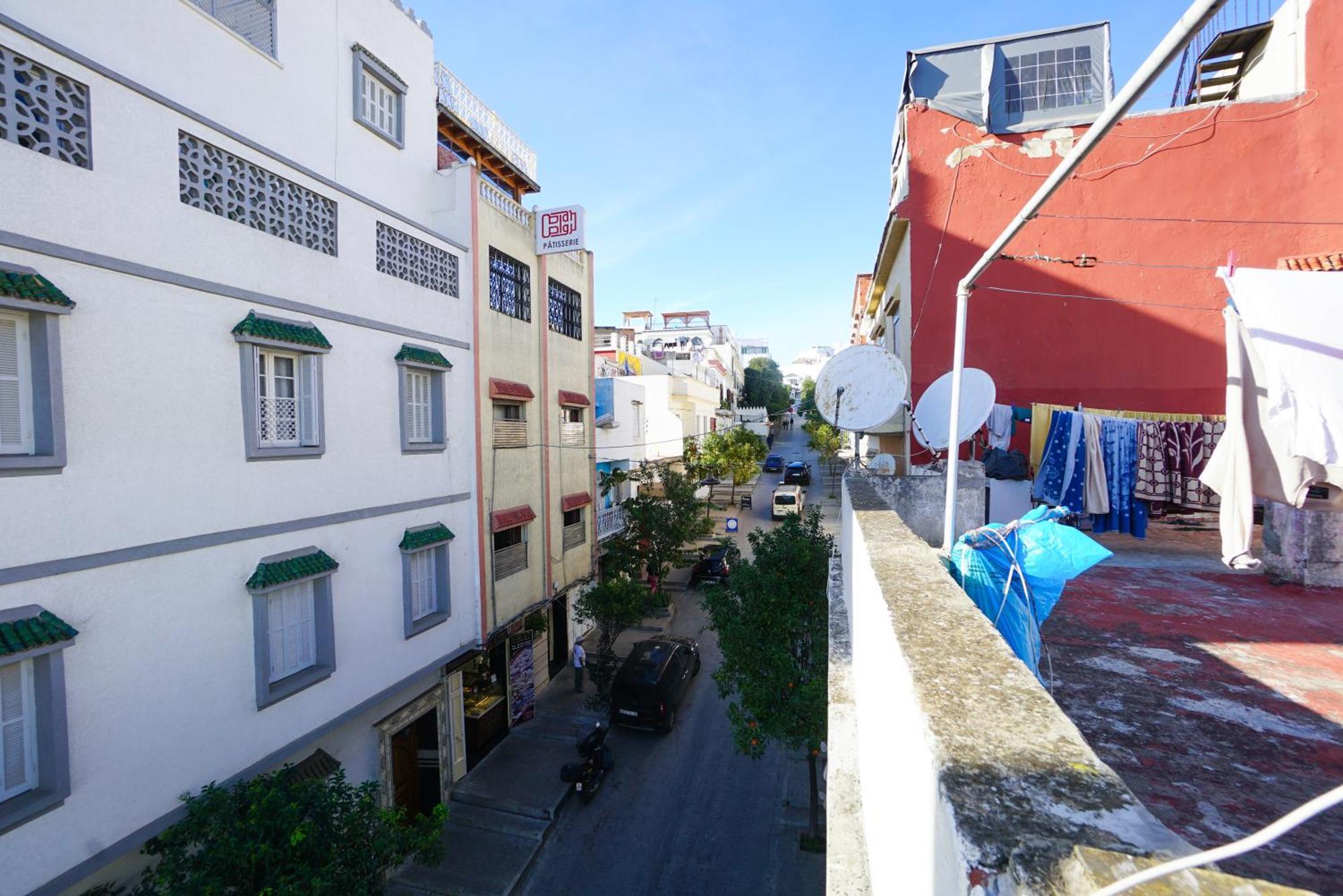 Dar Amr Apartment Tangier Bagian luar foto
